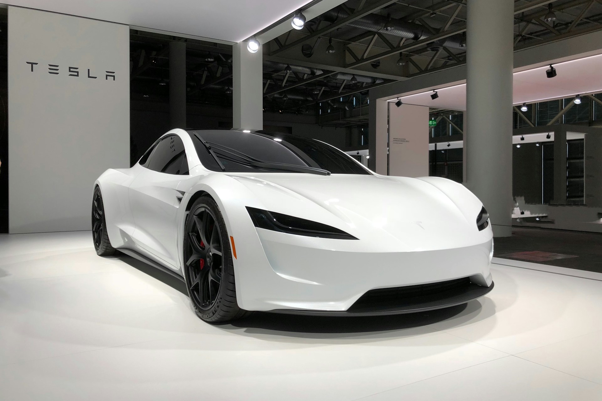 Auto eléctrico moderno - Financiamiento automotriz Pagui FinanciaKarz
